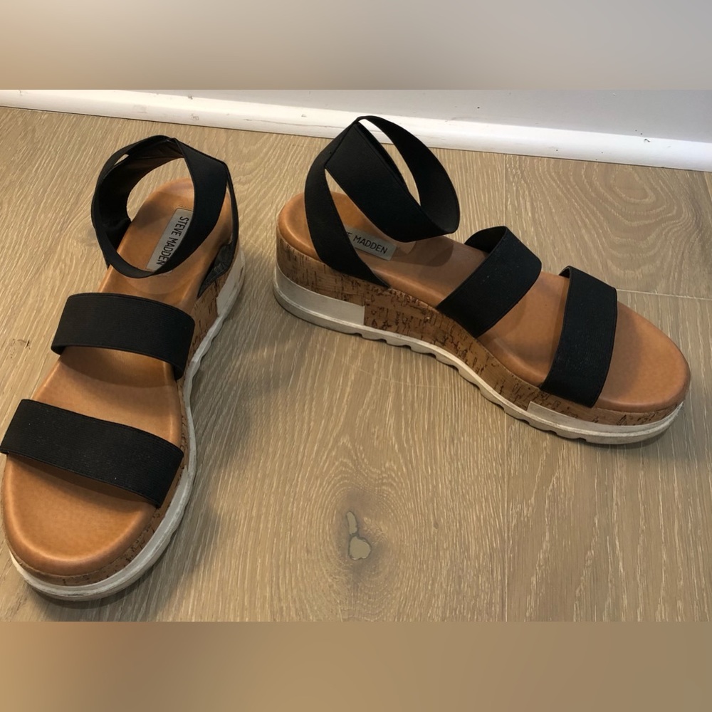 Steve Madden Platform Ankle Strap Sandals Size 10